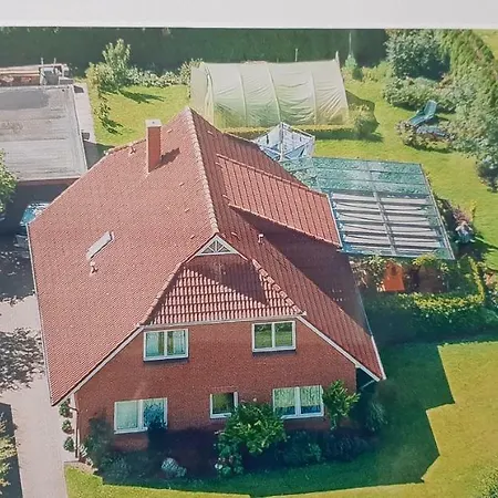 Fewo-Veronika-Apen Exterior photo